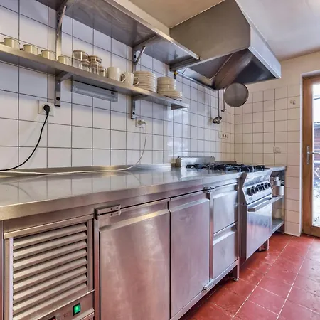 Nocleg ze śniadaniem Ao House - Pan Bena